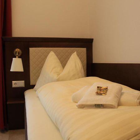Landhotel Freitag Sankt Paul im Lavanttal Bilik gambar